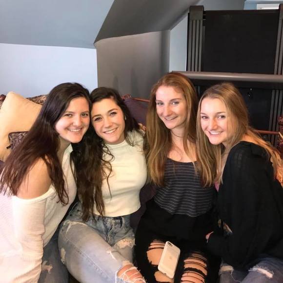 Meet your Posher, Kate - Picture 1 of 1